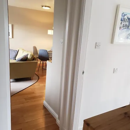 On Windermere, Splendid For 4, Parking, Views Apartment Bowness-on-Windermere