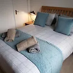 アパート On Windermere, Splendid For 4, Parking, Views