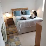 On Windermere, Splendid For 4, Parking, Views アパート ボウネス＝オン＝ウィンダミア