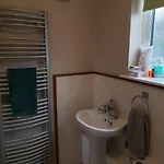 On Windermere, Splendid For 4, Parking, Views