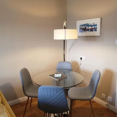 On Windermere, Splendid For 4, Parking, Views Bowness-on-Windermere