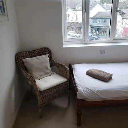 On Windermere, Splendid For 4, Parking, Views Appartement Bowness-on-Windermere