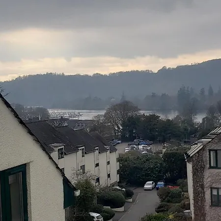 On Windermere, Splendid For 4, Parking, Views Bowness-on-Windermere