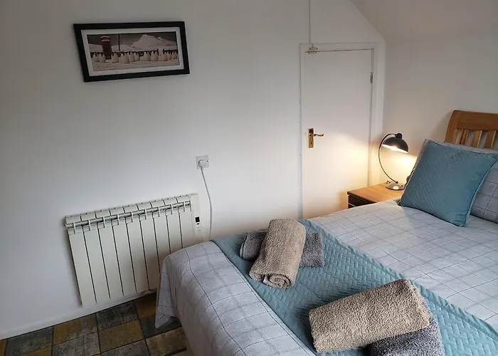 On Windermere, Splendid For 4, Parking, Views Apartment