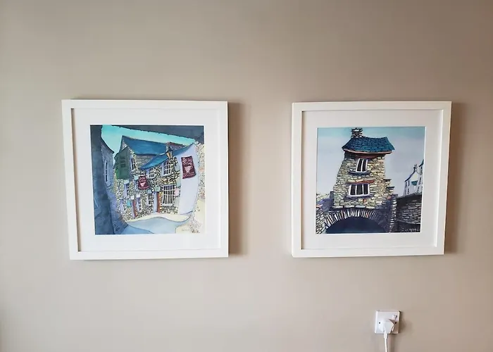 On Windermere, Splendid For 4, Parking, Views *