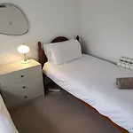 On Windermere, Splendid For 4, Parking, Views